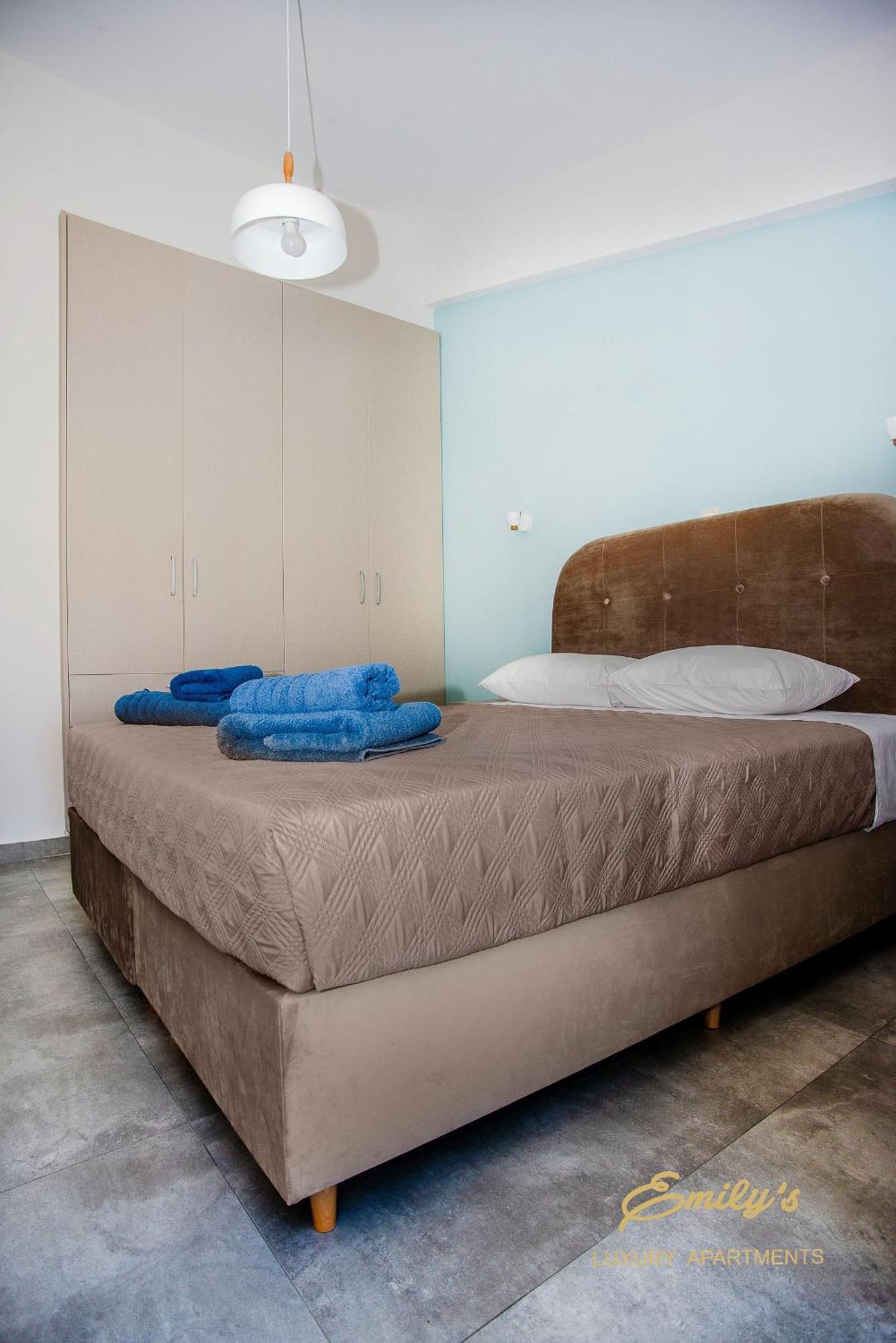 Emily'S Luxury Apartments Argostoli  Luaran gambar