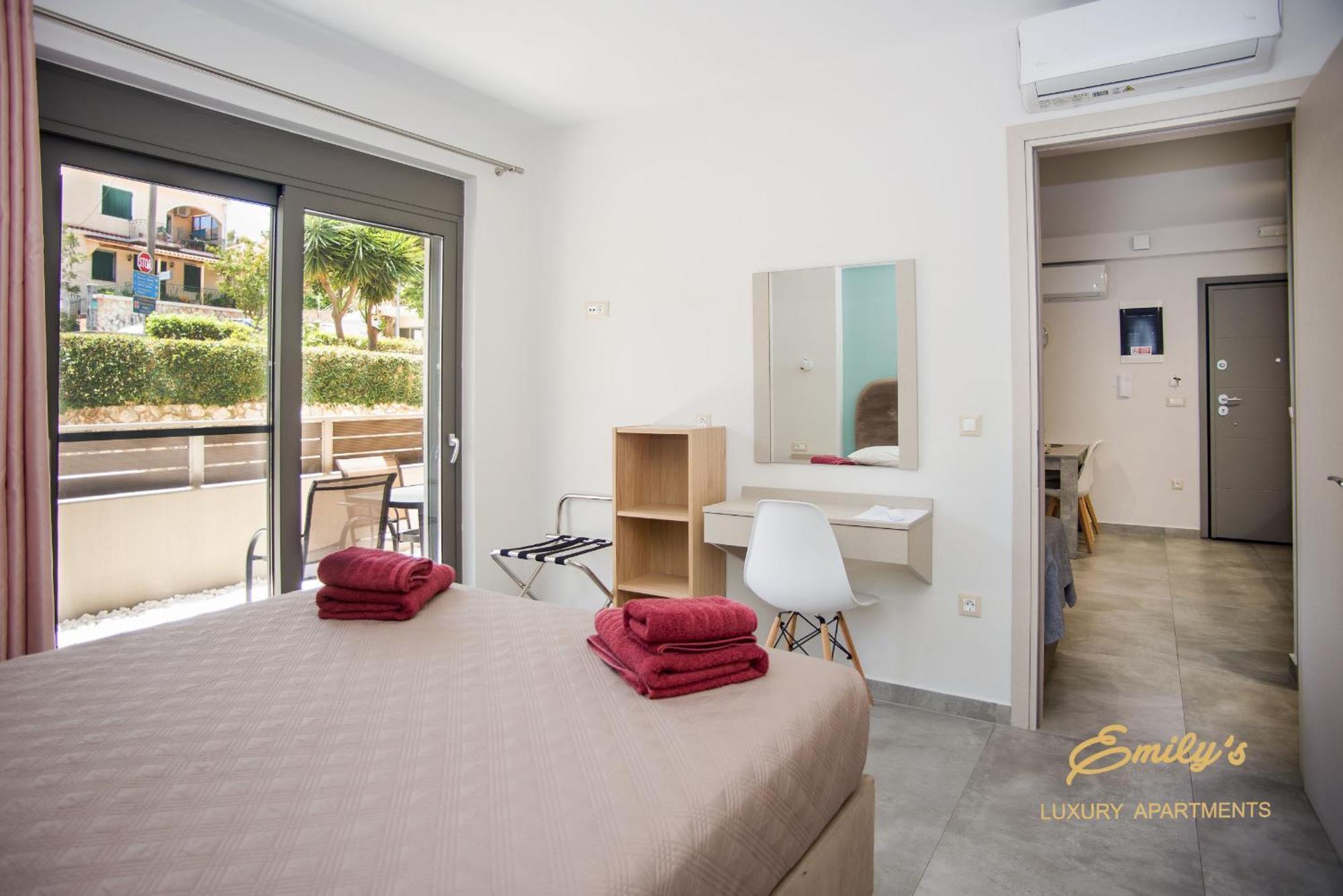 Emily'S Luxury Apartments Argostoli  Luaran gambar