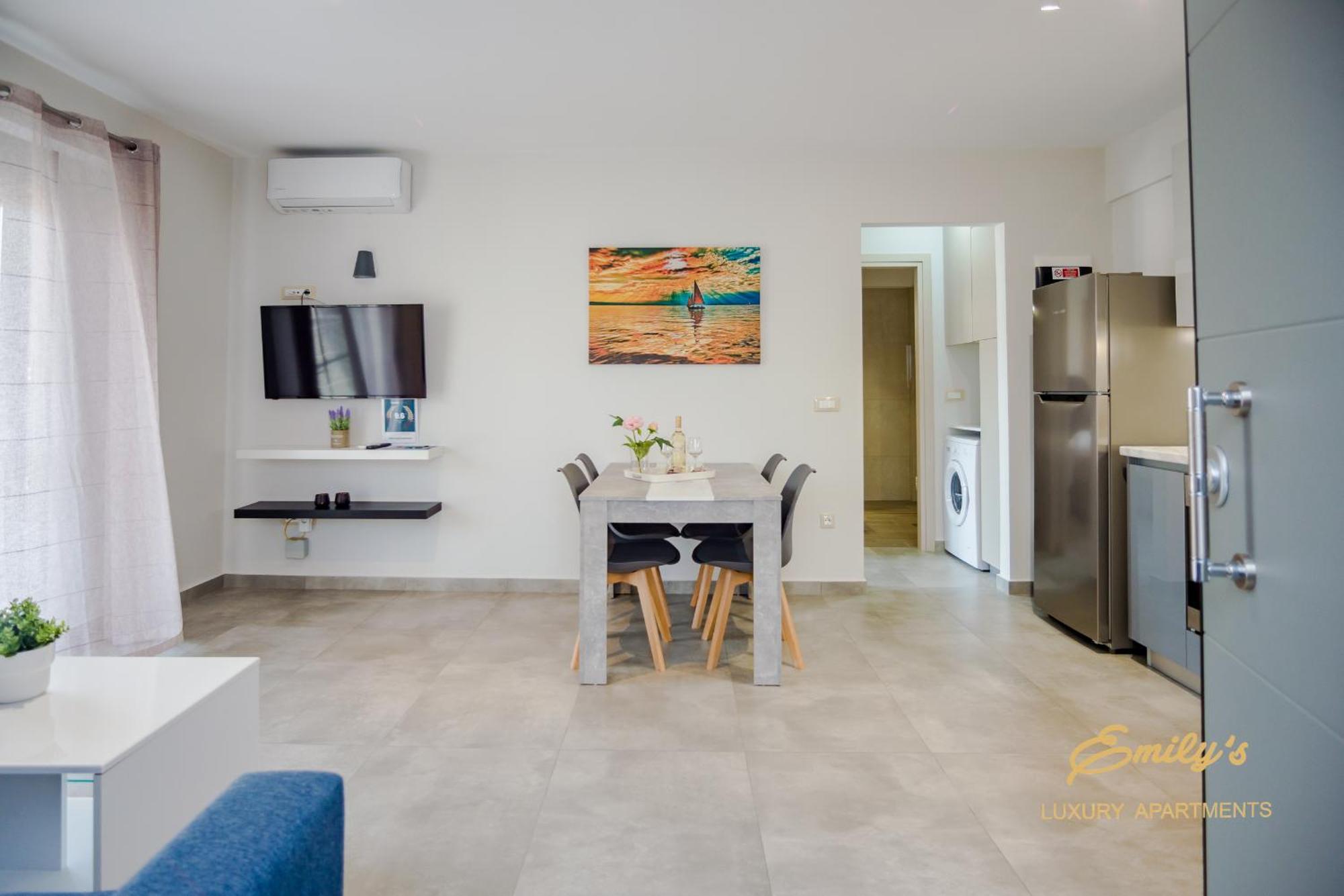Emily'S Luxury Apartments Argostoli  Luaran gambar