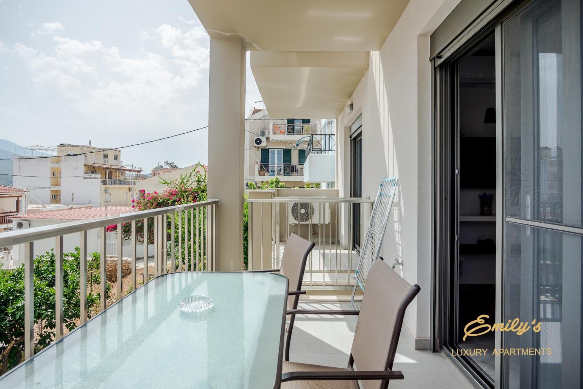 Emily'S Luxury Apartments Argostoli  Luaran gambar
