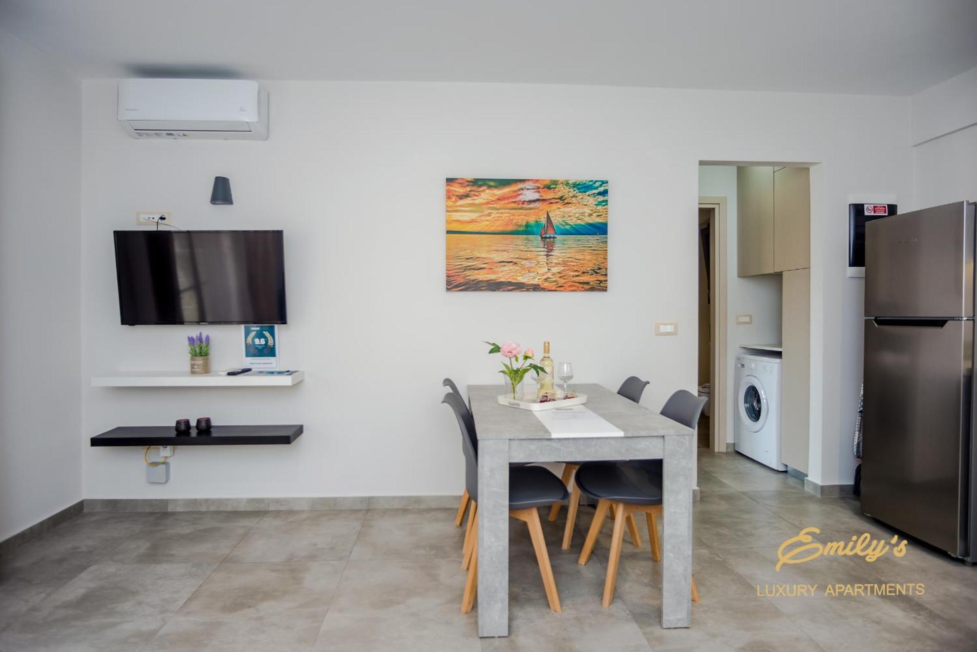Emily'S Luxury Apartments Argostoli  Luaran gambar