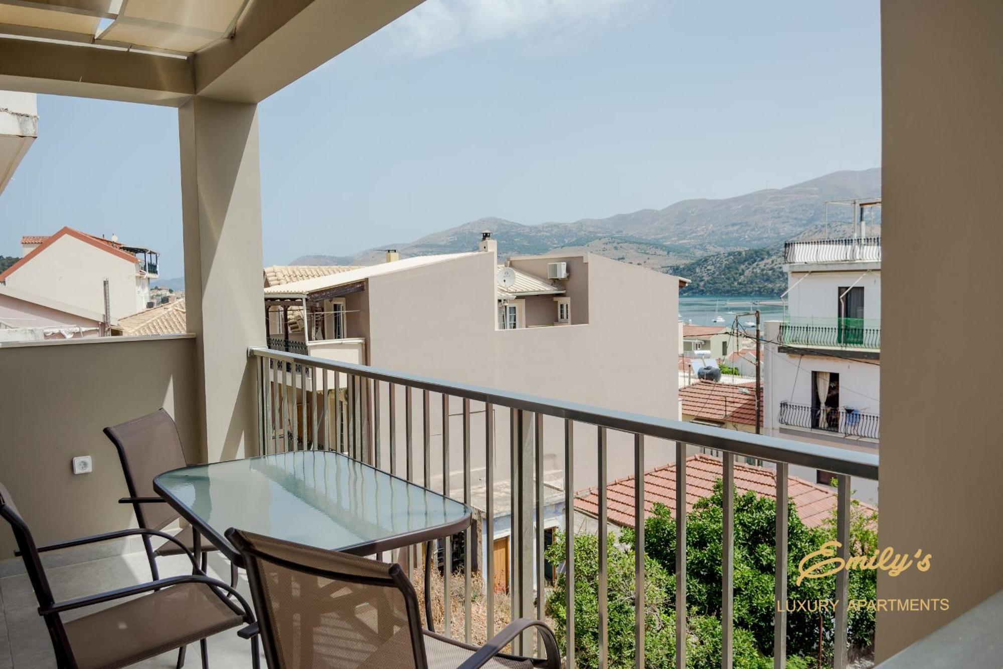 Emily'S Luxury Apartments Argostoli  Luaran gambar