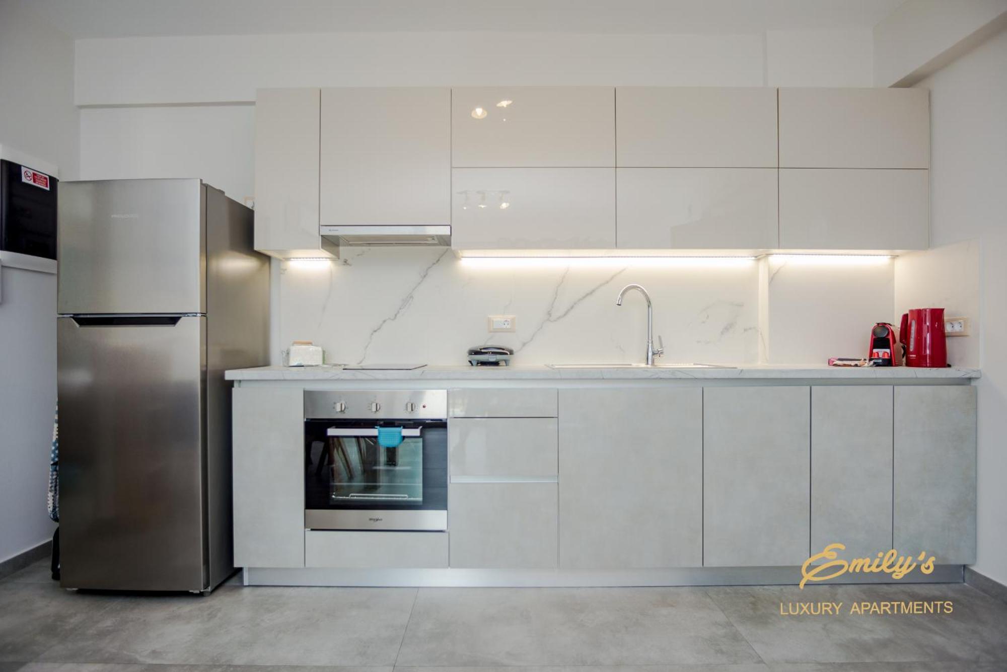 Emily'S Luxury Apartments Argostoli  Luaran gambar