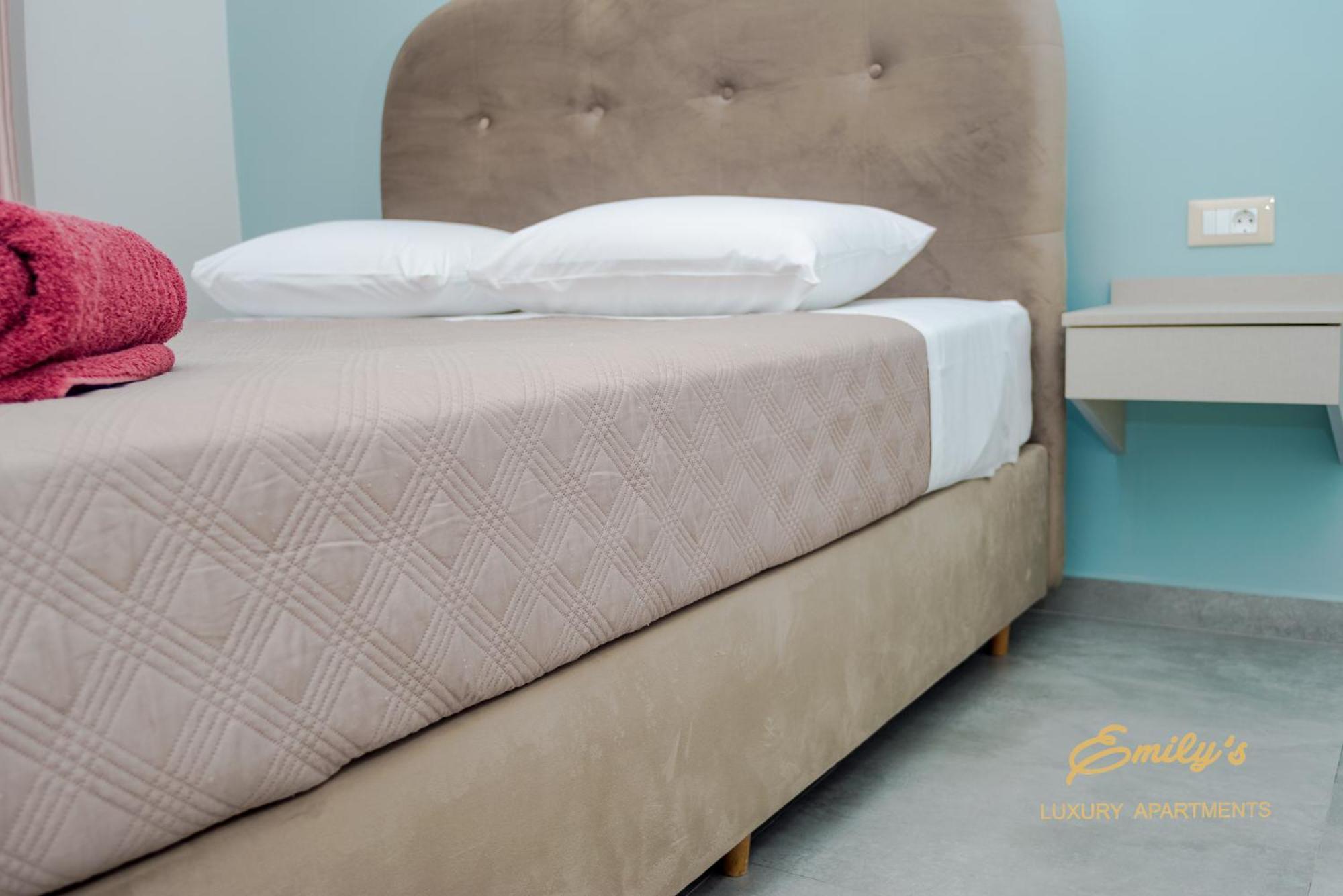 Emily'S Luxury Apartments Argostoli  Luaran gambar